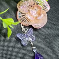 可憐に咲き誇る笑顔の花[かんざし]