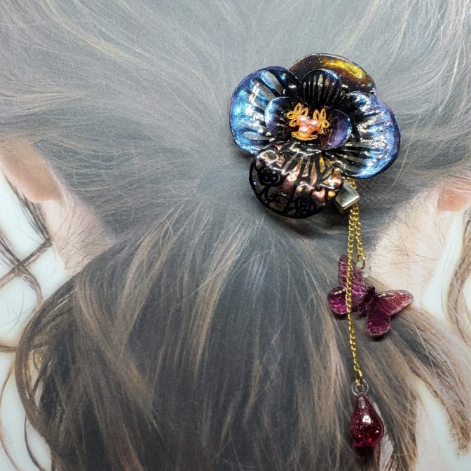 切り絵花クリップ黒有料オプション付き