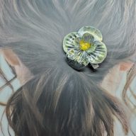純粋に煌めく希望の花[ヘアクリップ]