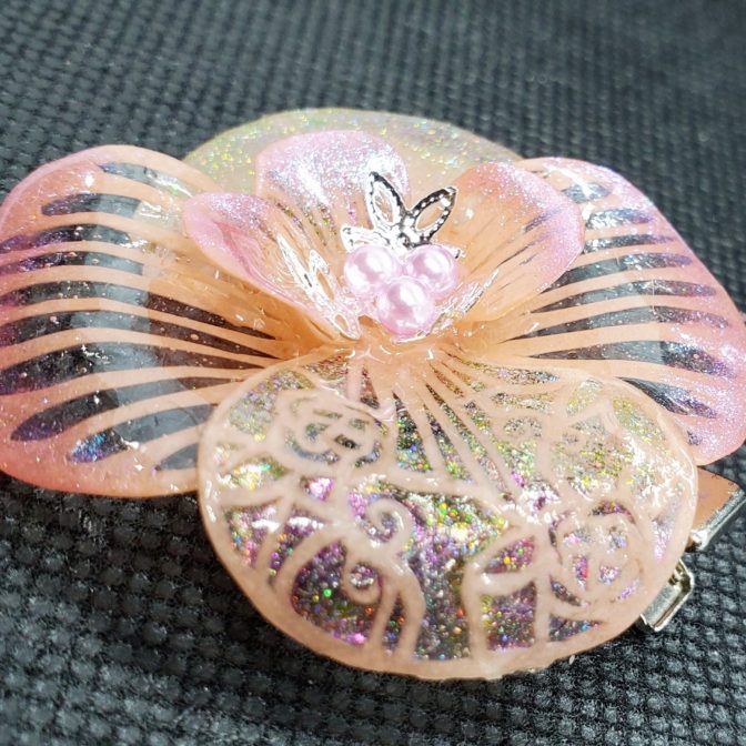 切り絵花ブローチ桃