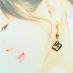 チョコレートの切り絵イヤーアクセサリー着画