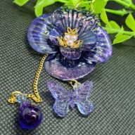 深く見つめる冷静の花[かんざし]