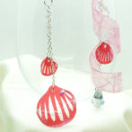 切り絵花弁薄赤