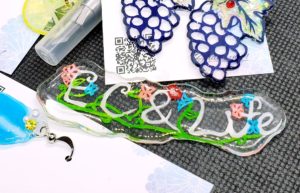 切り絵レジンロゴ