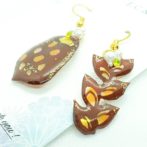 アップルパイとエピの切り絵イヤーアクセサリー