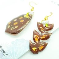 アップルパイとエピの切り絵ピアス/イヤリング