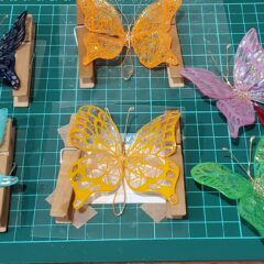 蝶々の切り絵かんざし制作過程３