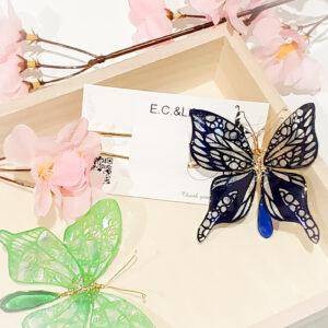 切り絵蝶々群青