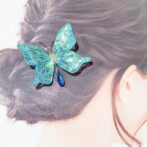 蝶々の切り絵空色着画