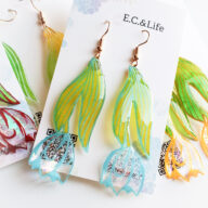 [青]チューリップの切り絵ピアス/イヤリング