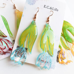 [青]チューリップの切り絵ピアス/イヤリング