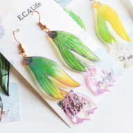 [紫]チューリップの切り絵ピアス/イヤリング