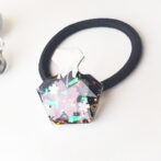 モノクロ桜香水瓶のヘアゴム