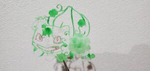 着色済みの切り絵フシギダネ