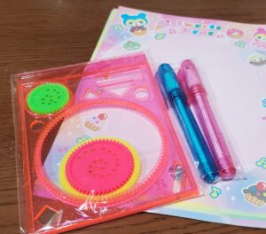 セリアデザイン定規セット