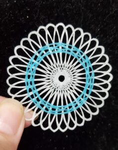 スピログラフ切り絵